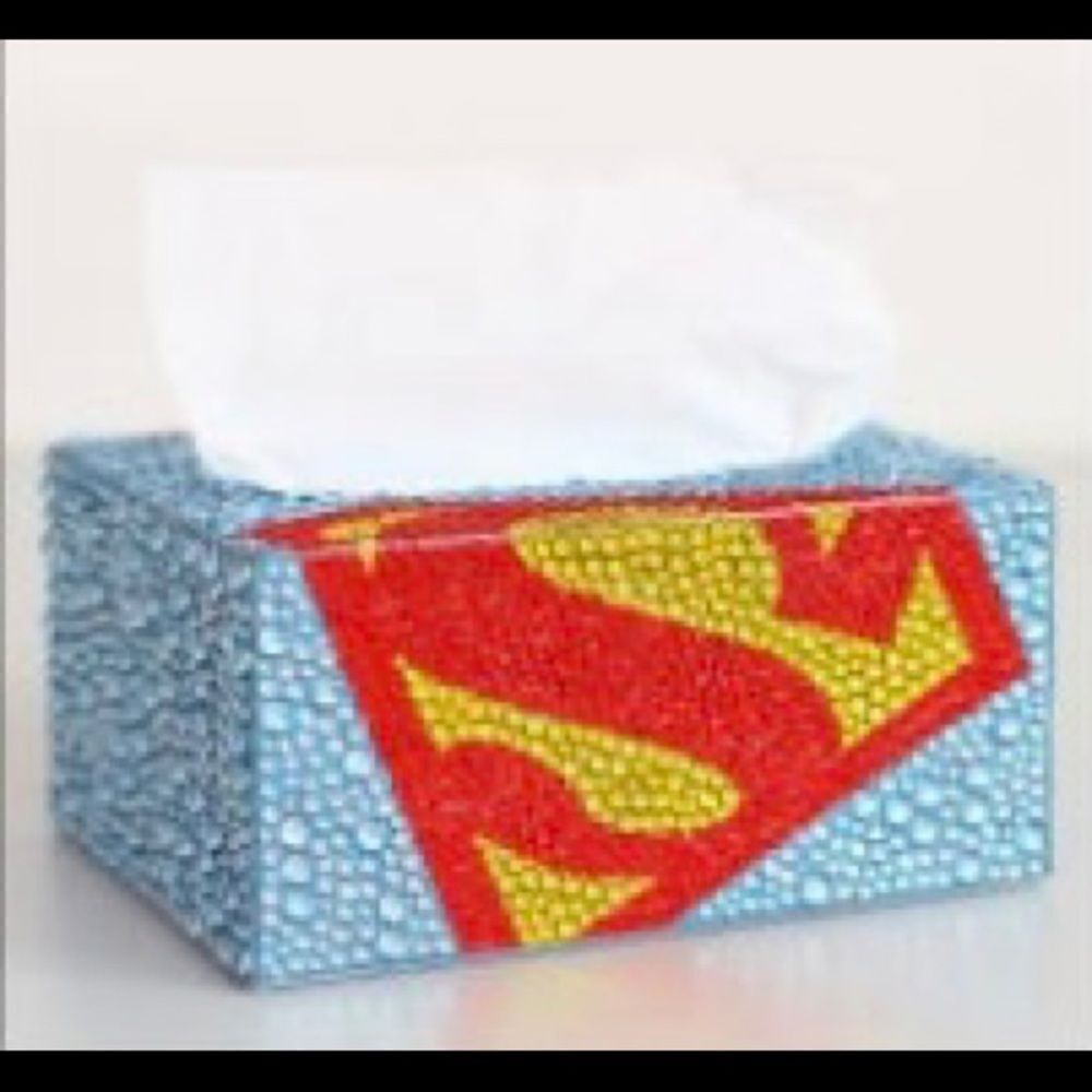 DIAMOND PAINTING Tissue Box Superman Cover to be Completed!